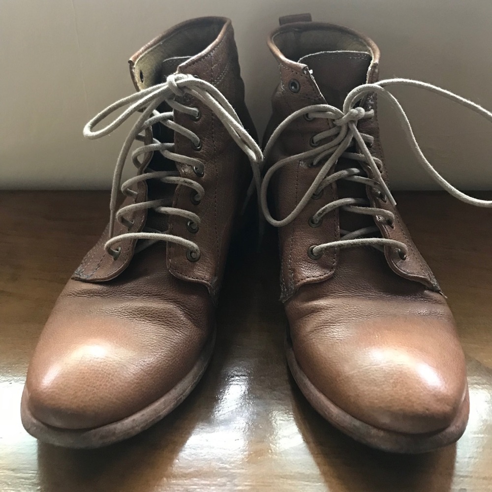 Cute Frye Boots!